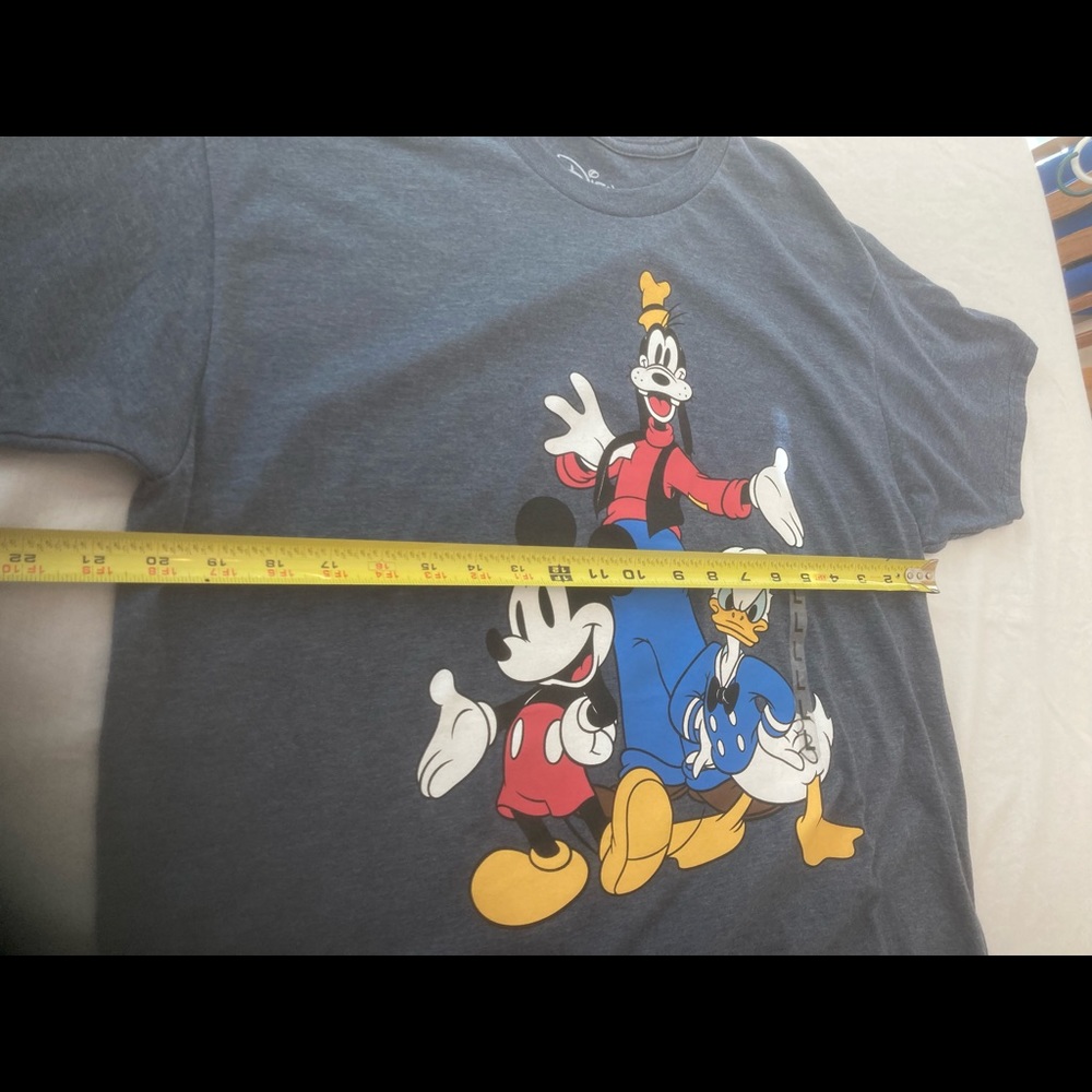 Disney goofy, Donald, and Mickey T-shirt men’s size large - Picture 6 of 6